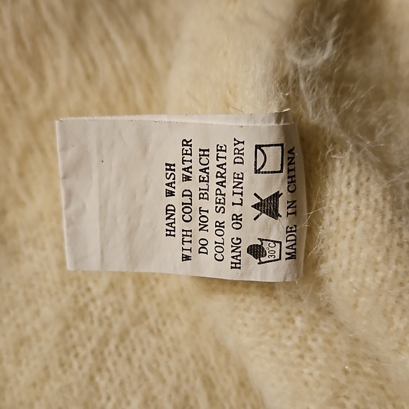 Fashion Nova Cropped Chevron Soft Fuzzy Sweater - Picture 6 of 6